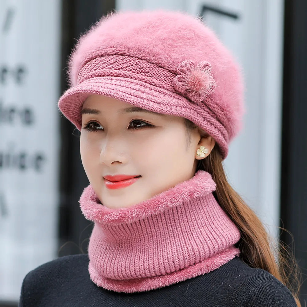 Women’s Winter Hat & Scarf Set – Faux Fur Knitted Flow