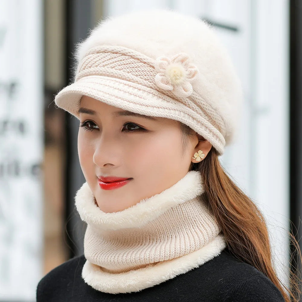 Women’s Winter Hat & Scarf Set – Faux Fur Knitted Flow