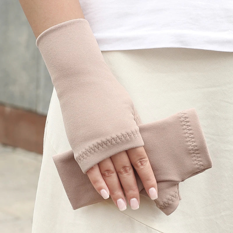 Winter Half-Finger Gloves – Warm, Non-Slip for Cycling and Outdoor Use