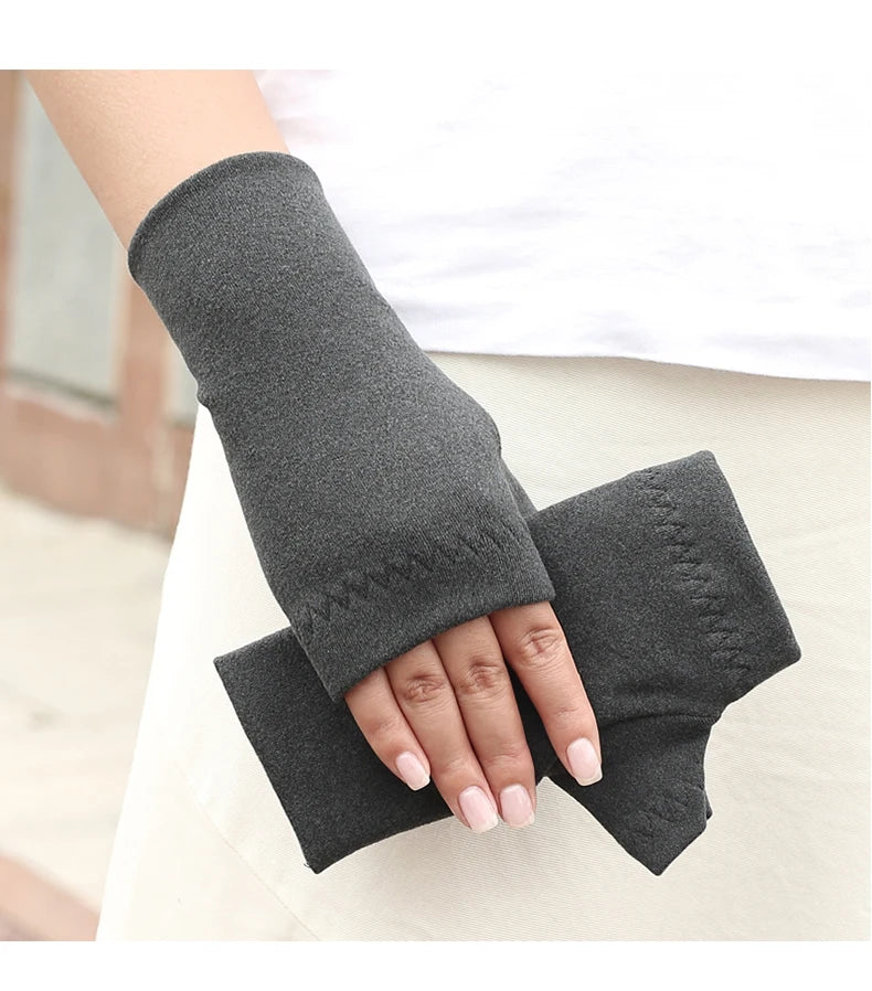 Winter Half-Finger Gloves – Warm, Non-Slip for Cycling and Outdoor Use