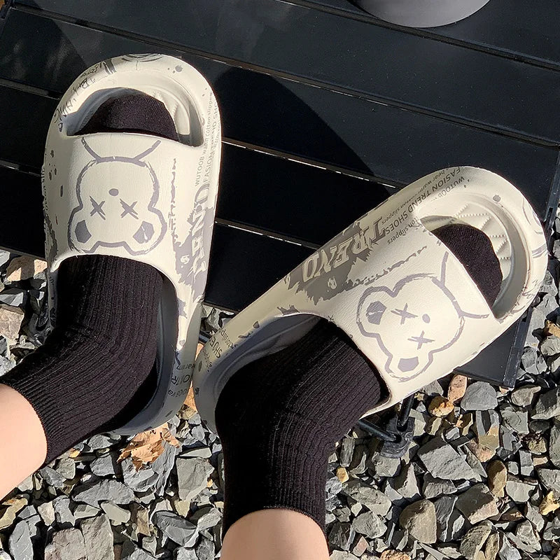 All-Season Indoor Slippers for Women & Men – Fashionable Home and Street Slip-Ons