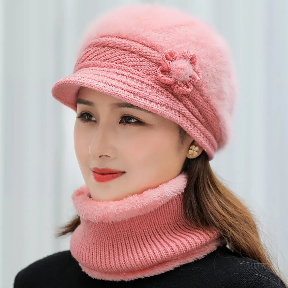 Women’s Winter Hat & Scarf Set – Faux Fur Knitted Flow